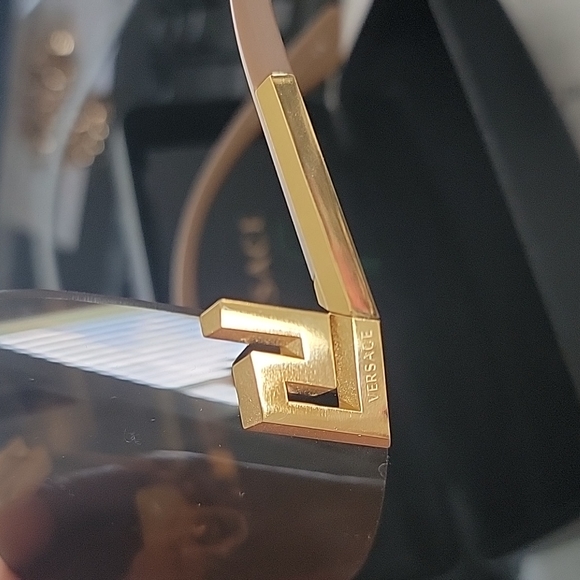 Versace NWT sunglasses - Picture 6 of 10